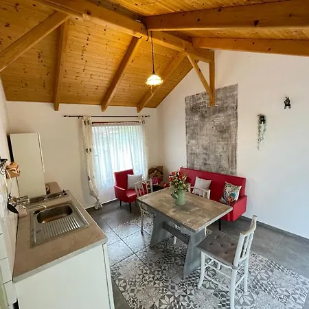 アパート Ibolya Csisztapuszta